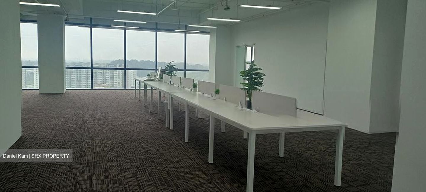 New Upper Changi Road (D16), Factory #575444831